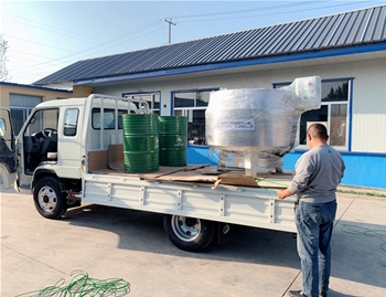 700L固定立式帶保溫電加熱煮鍋1臺(tái)，導(dǎo)熱油2桶發(fā)往安徽
