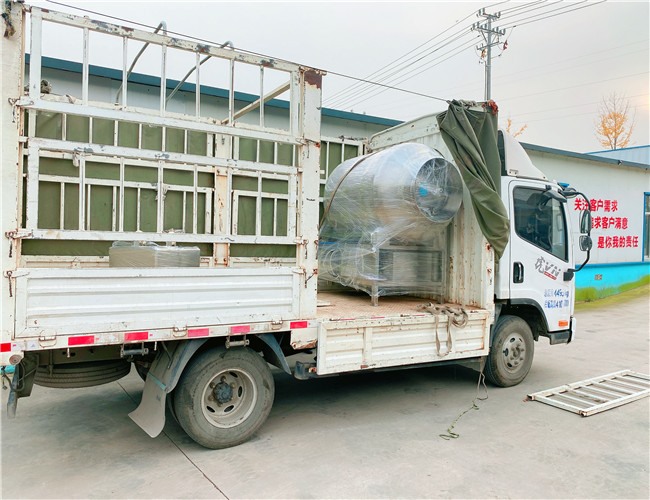 600L真空滾揉機(jī)、200L不銹鋼料車，發(fā)往安徽宿州