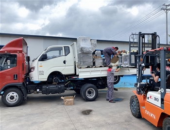 120針鹽水注射機(jī)，200L料車發(fā)往菏澤鄆城