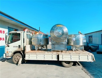 700L立式電加熱夾層鍋2臺，1200L真空滾揉機1臺，發(fā)貨河南